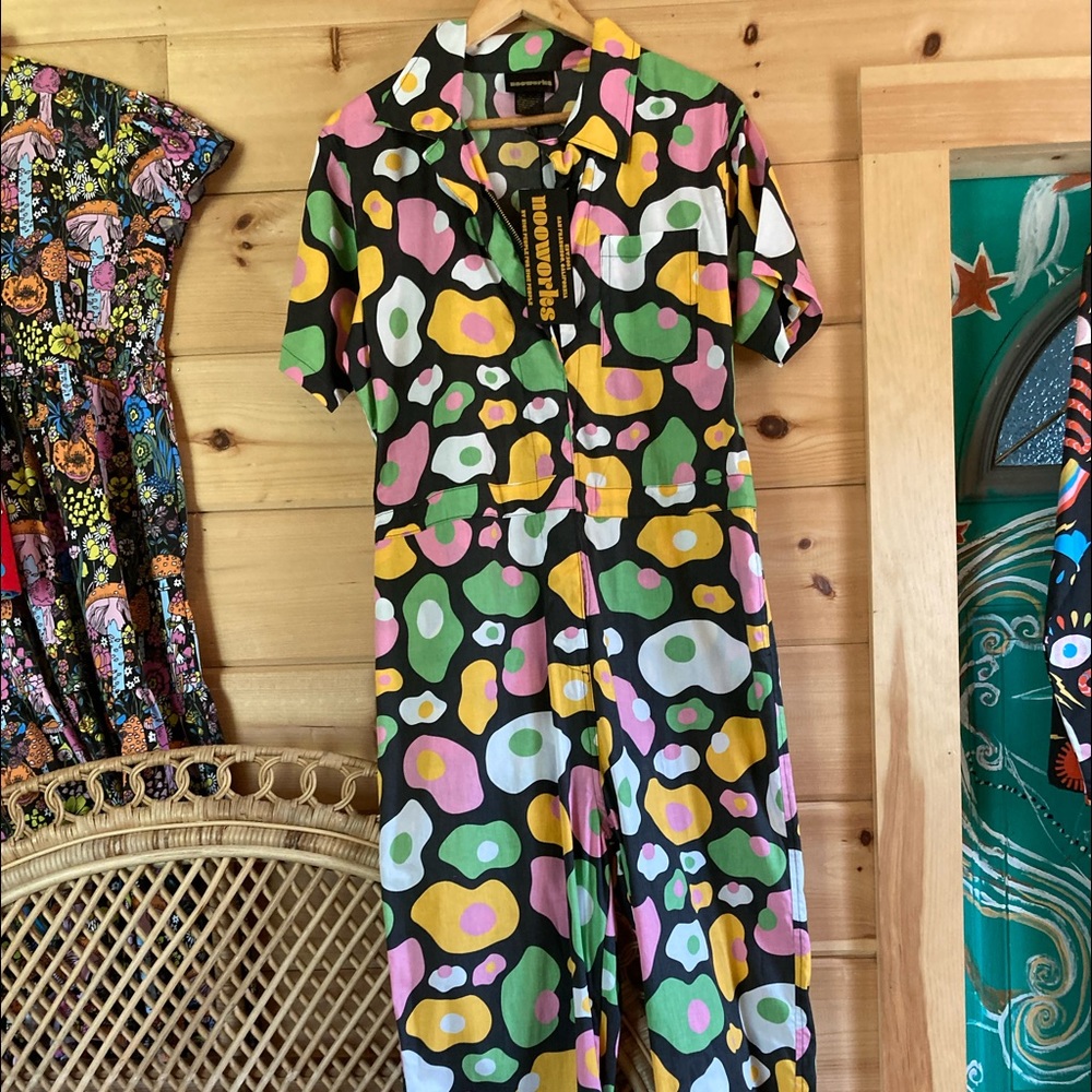 Nooworks EGG coverall NWT